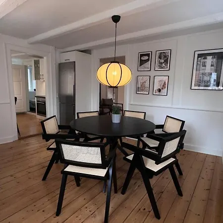 Carolinas - Gammelmont 1 Köpenhamn